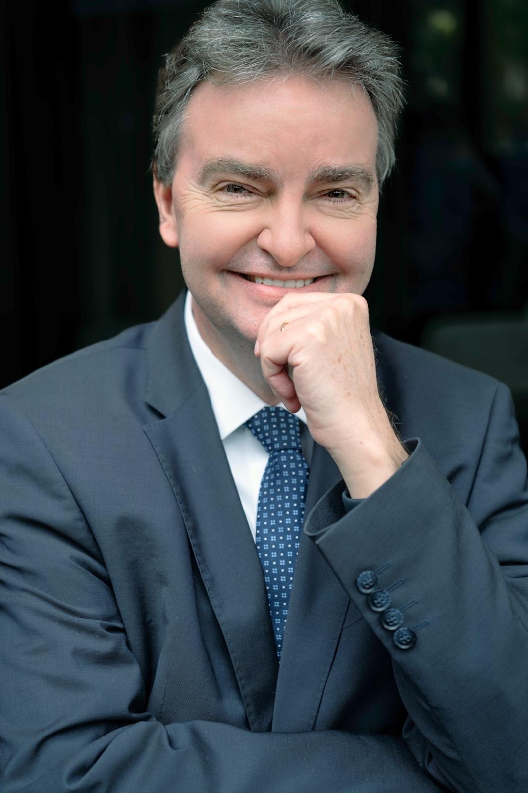 Bienvenida del Embajador de Hungría